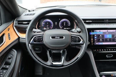 2026 Jeep Grand Cherokee Summit