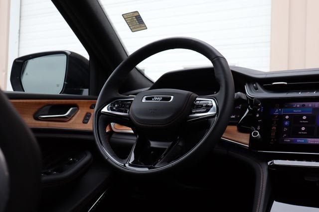 2026 Jeep Grand Cherokee Summit