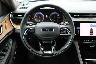 2026 Jeep Grand Cherokee Summit
