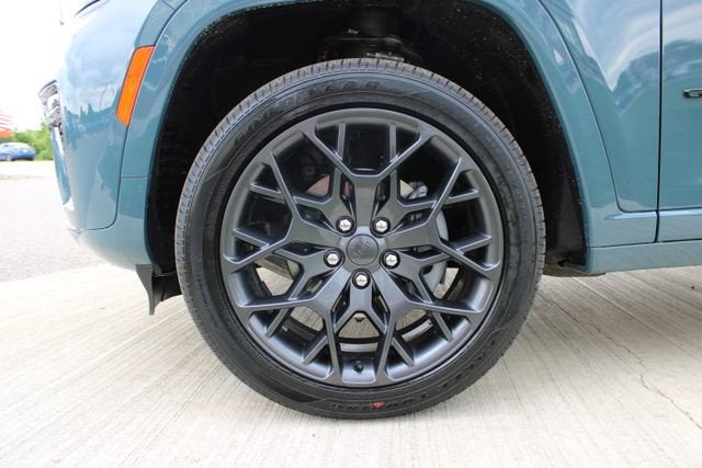 2026 Jeep Grand Cherokee Summit