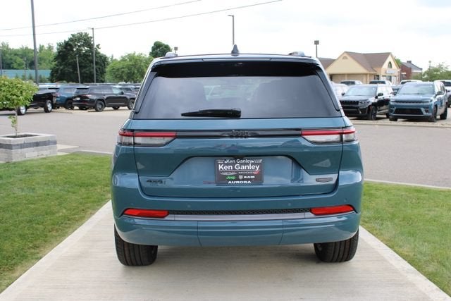 2026 Jeep Grand Cherokee Summit