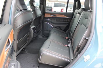 2026 Jeep Grand Cherokee Summit