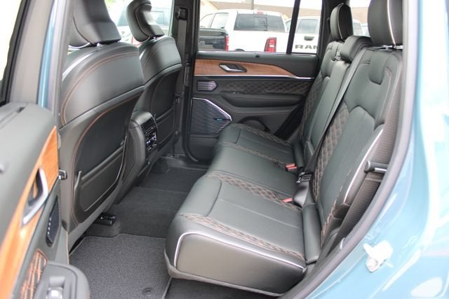 2026 Jeep Grand Cherokee Summit