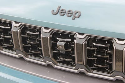 2026 Jeep Grand Cherokee Summit