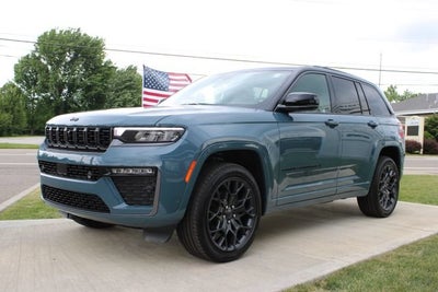 2026 Jeep Grand Cherokee Summit