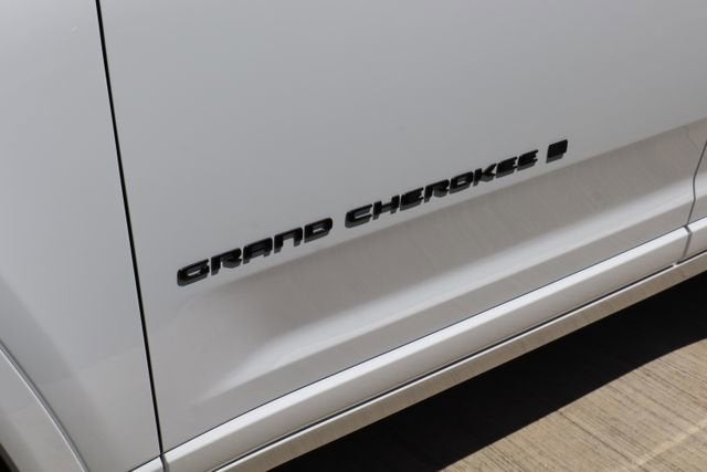 2026 Jeep Grand Cherokee Summit