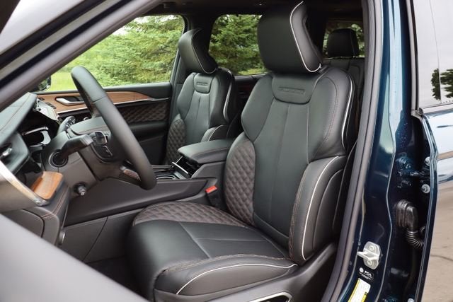 2026 Jeep Grand Cherokee Summit