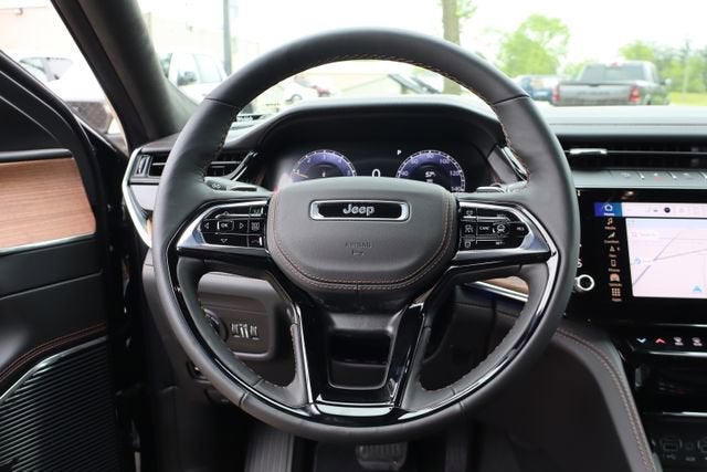 2026 Jeep Grand Cherokee Summit