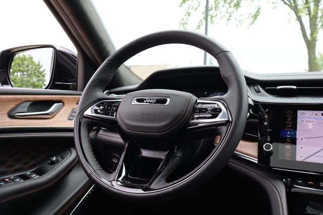 2026 Jeep Grand Cherokee Summit