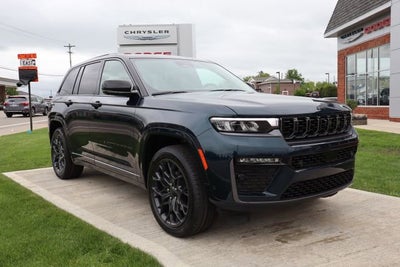 2026 Jeep Grand Cherokee Summit