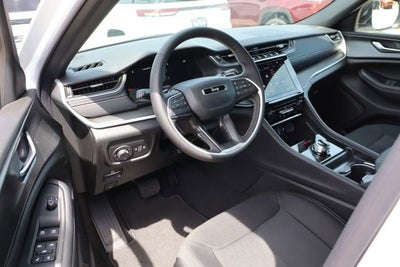 2026 Jeep Grand Cherokee L Laredo