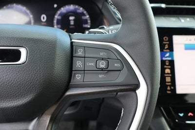 2026 Jeep Grand Cherokee L Laredo Altitude