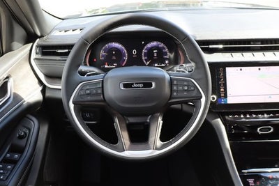 2026 Jeep Grand Cherokee L Laredo Altitude