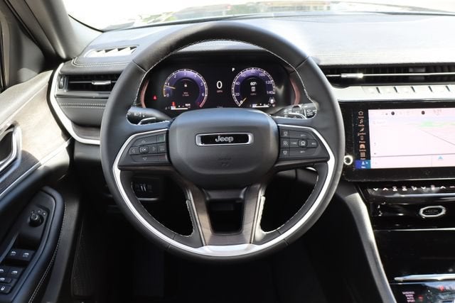 2026 Jeep Grand Cherokee L Laredo Altitude