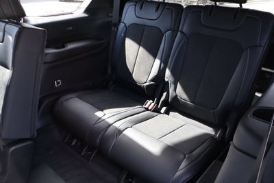 2026 Jeep Grand Cherokee L Laredo Altitude