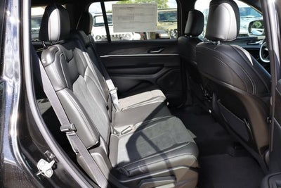 2026 Jeep Grand Cherokee L Laredo Altitude