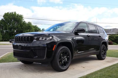 2026 Jeep Grand Cherokee L Laredo Altitude