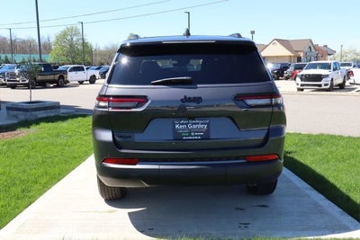 2026 Jeep Grand Cherokee L Laredo Altitude