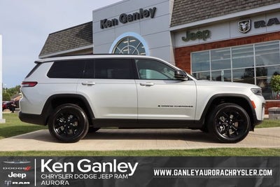 2026 Jeep Grand Cherokee L Laredo Altitude