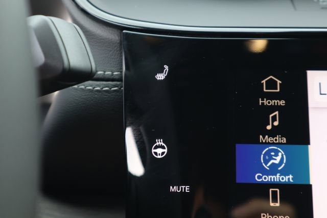2026 Jeep Grand Cherokee L Laredo Altitude