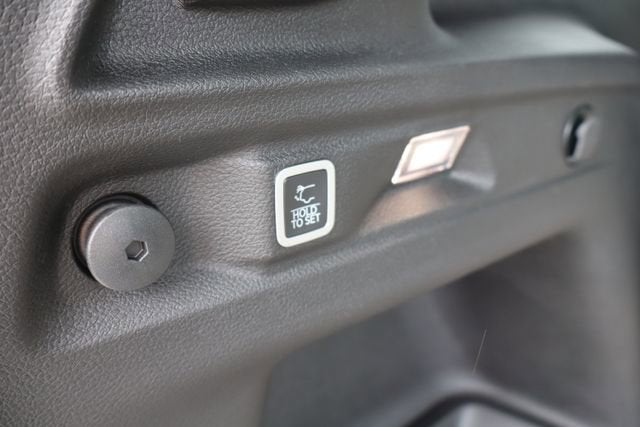 2026 Jeep Grand Cherokee L Laredo Altitude