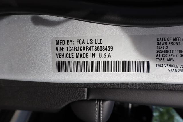 2026 Jeep Grand Cherokee L Laredo Altitude