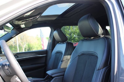 2027 Jeep Grand Cherokee L Laredo Altitude