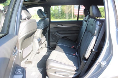 2027 Jeep Grand Cherokee L Laredo Altitude