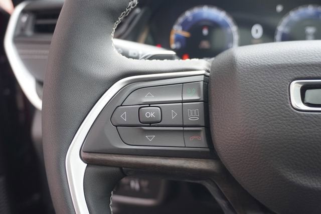 2026 Jeep Grand Cherokee L Laredo Altitude