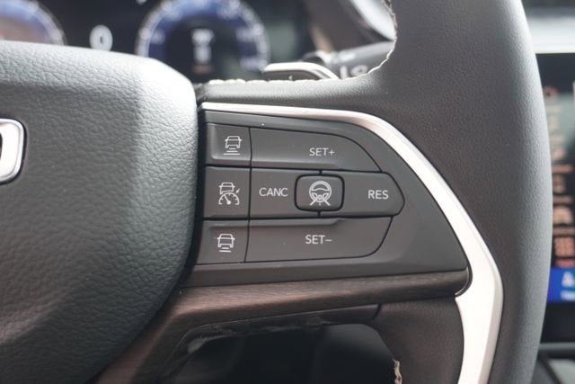 2026 Jeep Grand Cherokee L Laredo Altitude