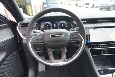 2026 Jeep Grand Cherokee L Laredo Altitude