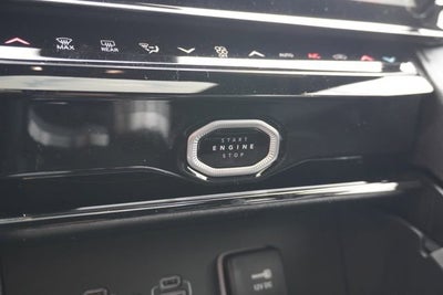 2026 Jeep Grand Cherokee L Laredo Altitude