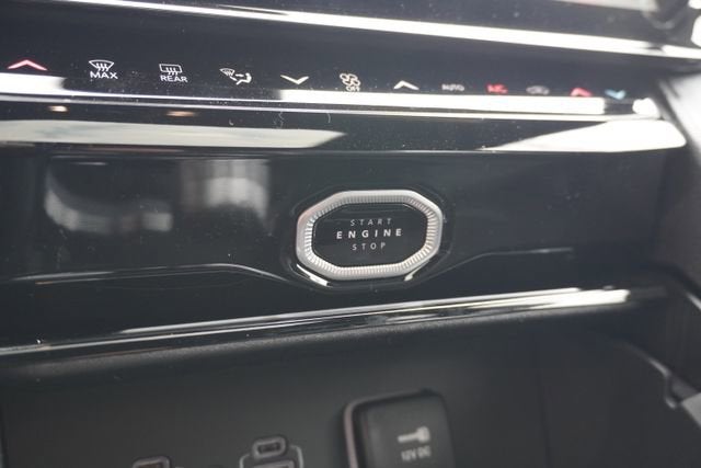 2026 Jeep Grand Cherokee L Laredo Altitude