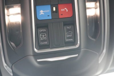 2026 Jeep Grand Cherokee L Laredo Altitude