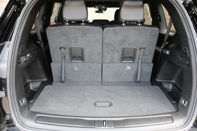 2026 Jeep Grand Cherokee L Laredo Altitude
