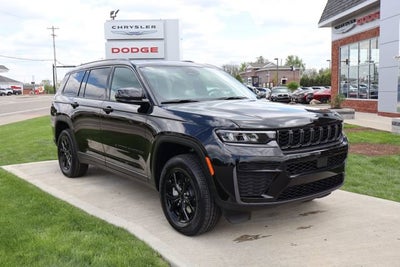 2026 Jeep Grand Cherokee L Laredo Altitude
