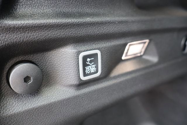 2026 Jeep Grand Cherokee L Laredo Altitude