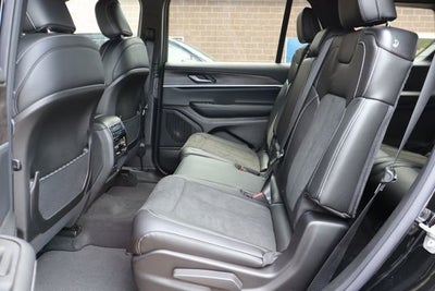 2026 Jeep Grand Cherokee L Laredo Altitude