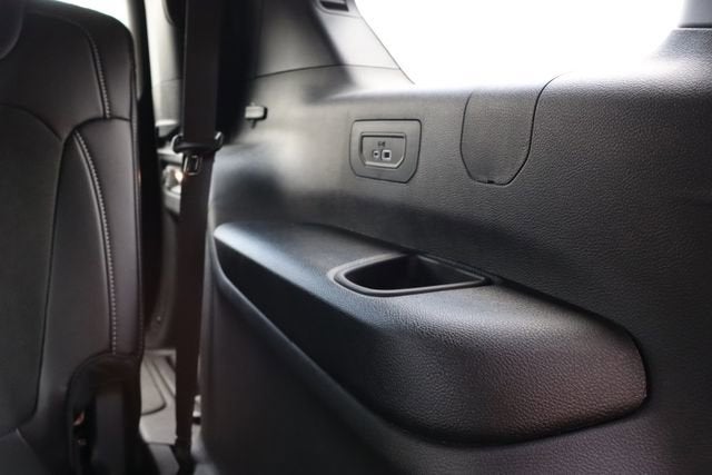 2026 Jeep Grand Cherokee L Laredo Altitude