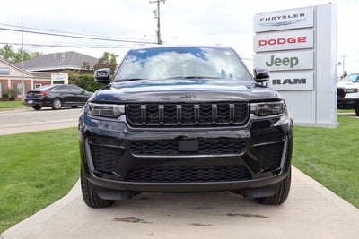 2026 Jeep Grand Cherokee L Laredo Altitude