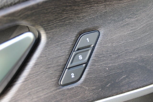 2027 Jeep Grand Cherokee L Limited Reserve