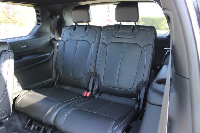 2027 Jeep Grand Cherokee L Limited Reserve