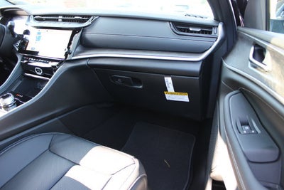 2027 Jeep Grand Cherokee L Limited Reserve
