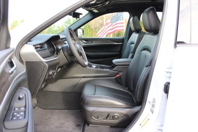 2027 Jeep Grand Cherokee L Limited