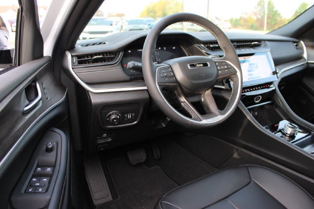 2027 Jeep Grand Cherokee L Limited
