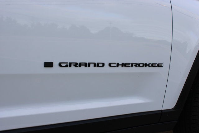 2027 Jeep Grand Cherokee L Limited