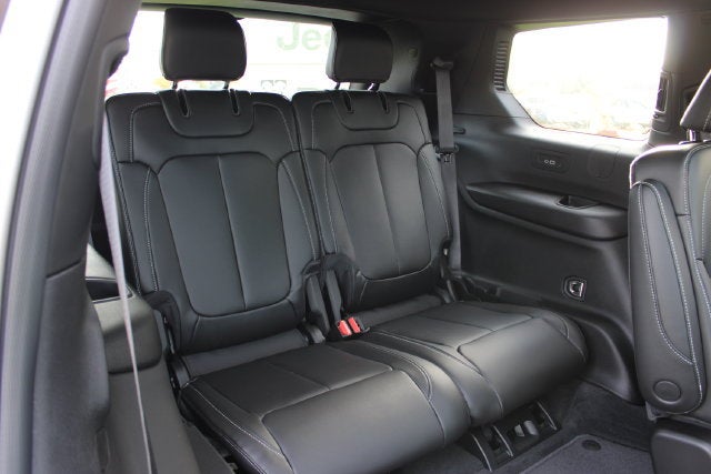 2027 Jeep Grand Cherokee L Limited