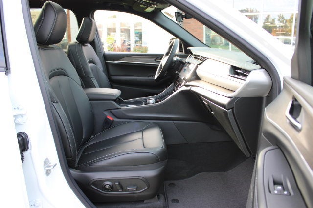 2027 Jeep Grand Cherokee L Limited