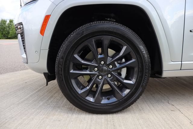 2026 Jeep Grand Cherokee L Limited Reserve