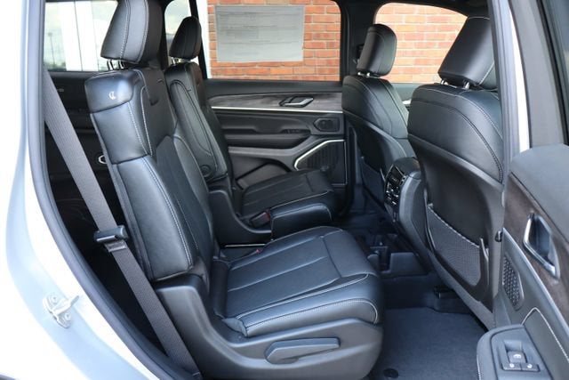 2026 Jeep Grand Cherokee L Limited Reserve
